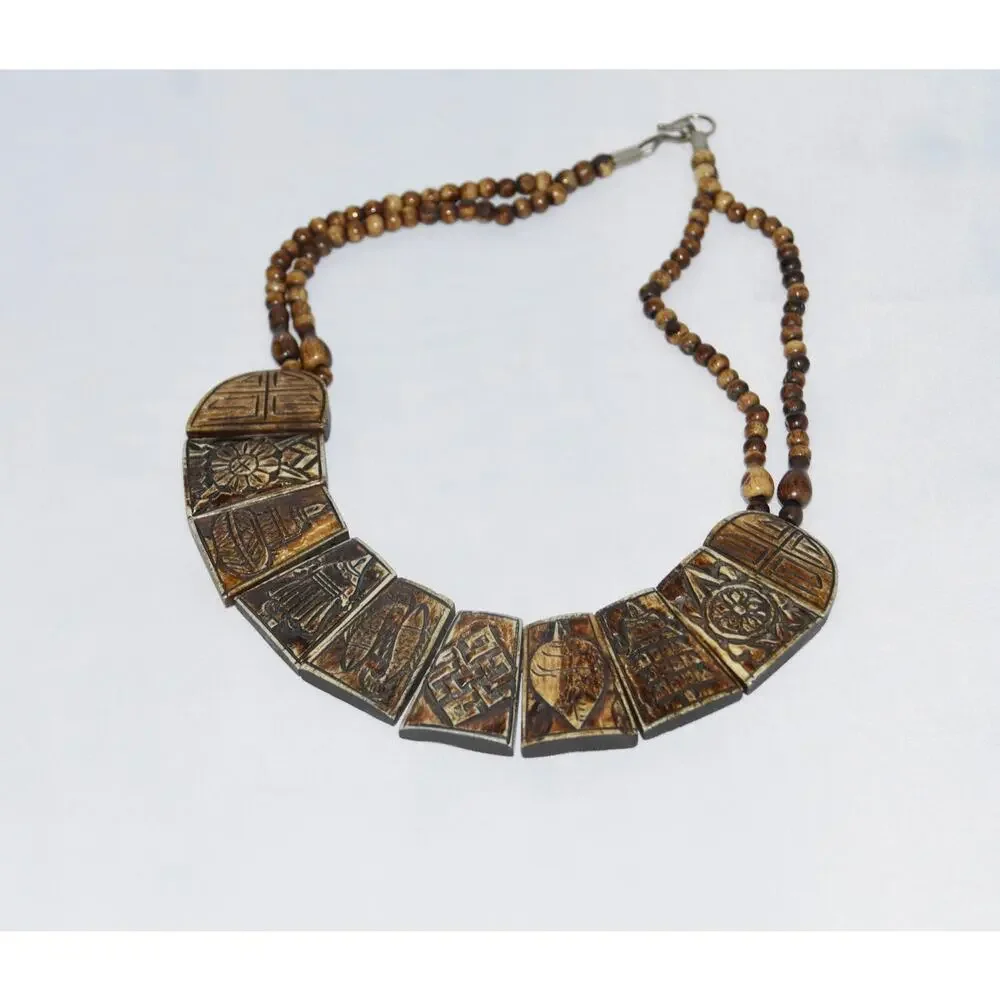 TIBETAN HANDCRAFTED 8 AUSPICIOUS SYMBOLS CARVED YAK BONE AMULET NECKLACE